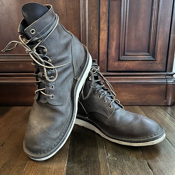 JK Boots 300 - 9.5 EE - Picture 1 of 13